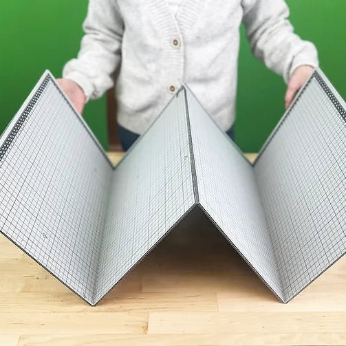CutterPillar Flip and Fold Mat 48"
