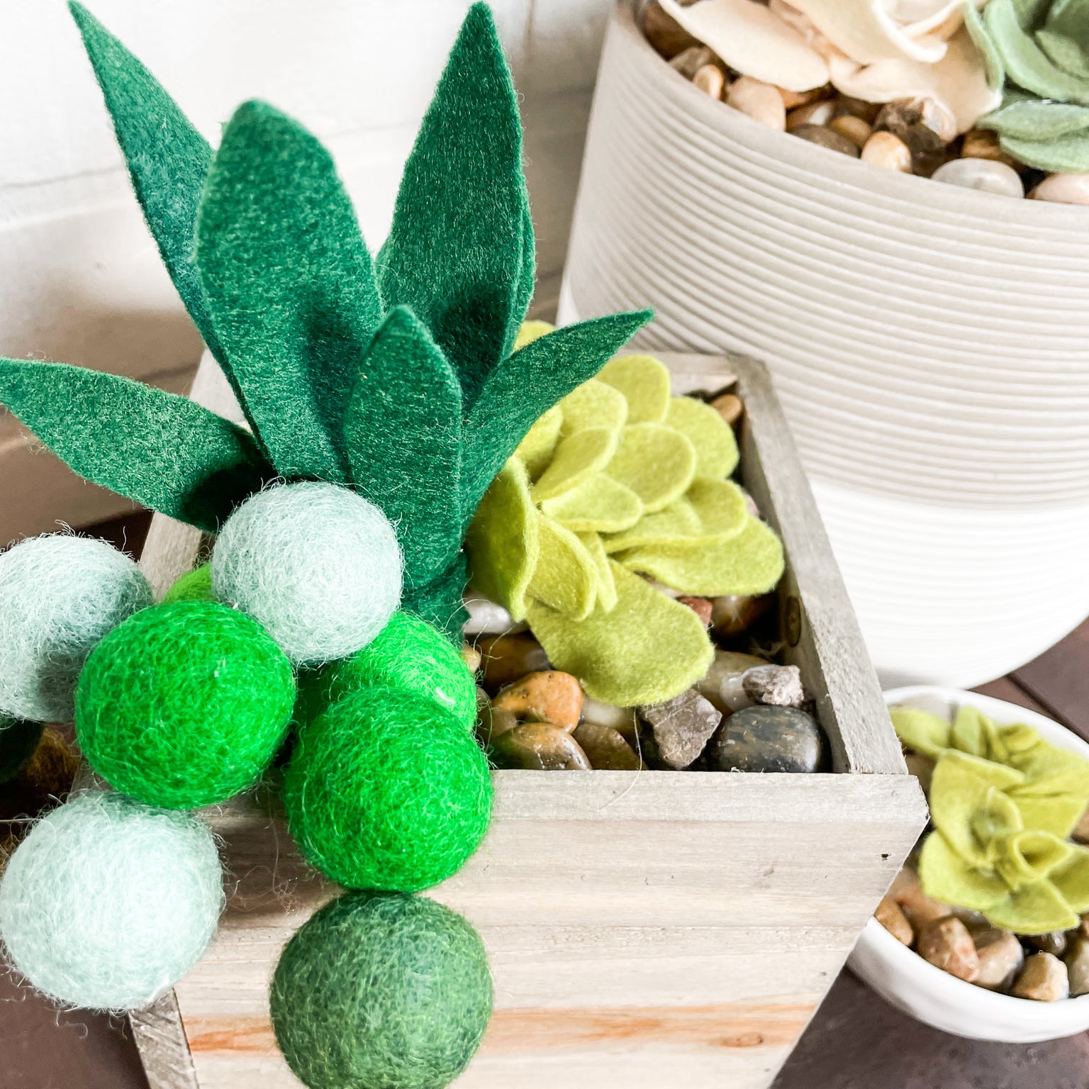 DIY Felt Succulents No Sew Project
