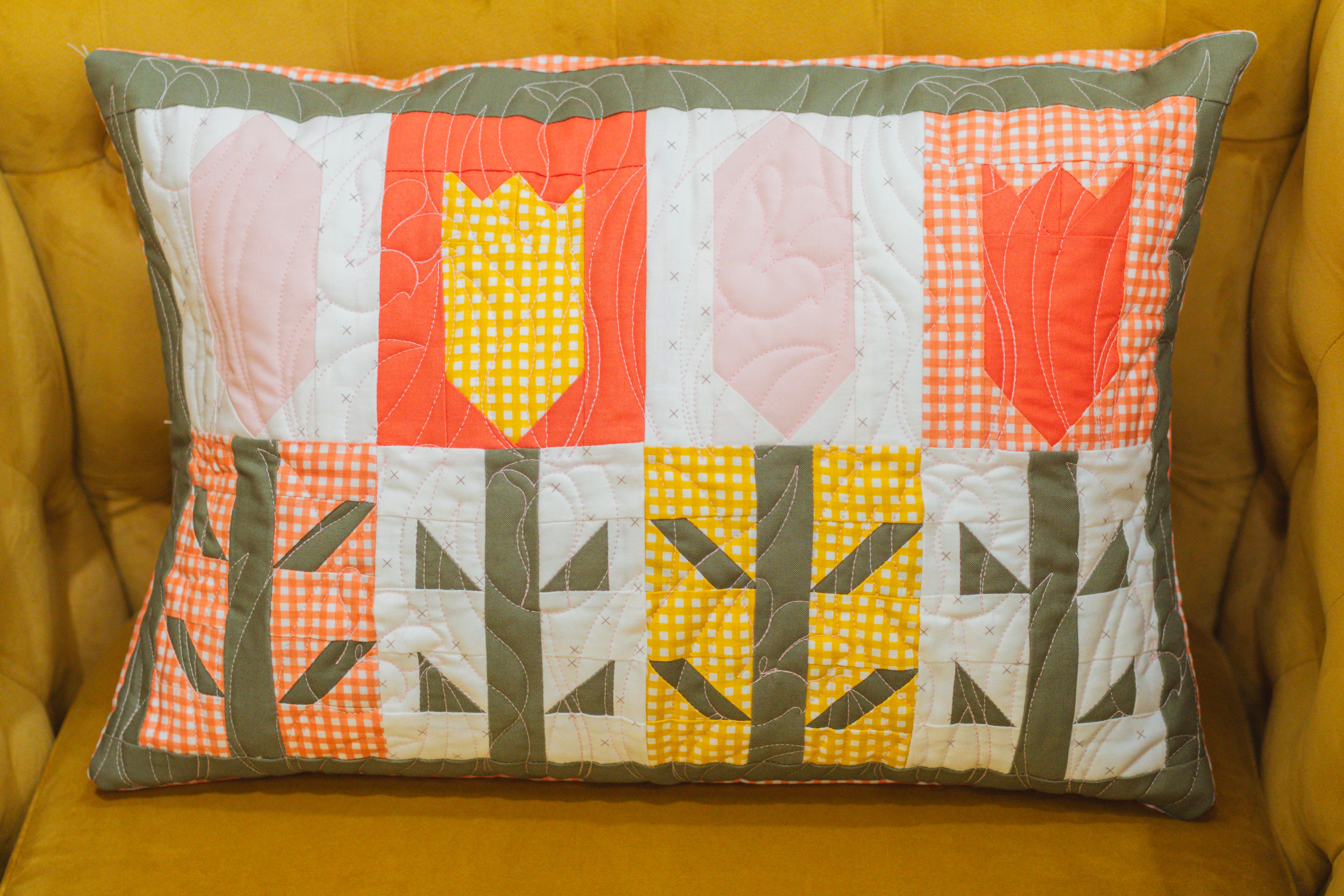 Tulips Pillow Kit