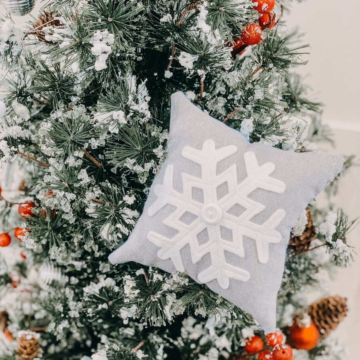snowflake bowl filler