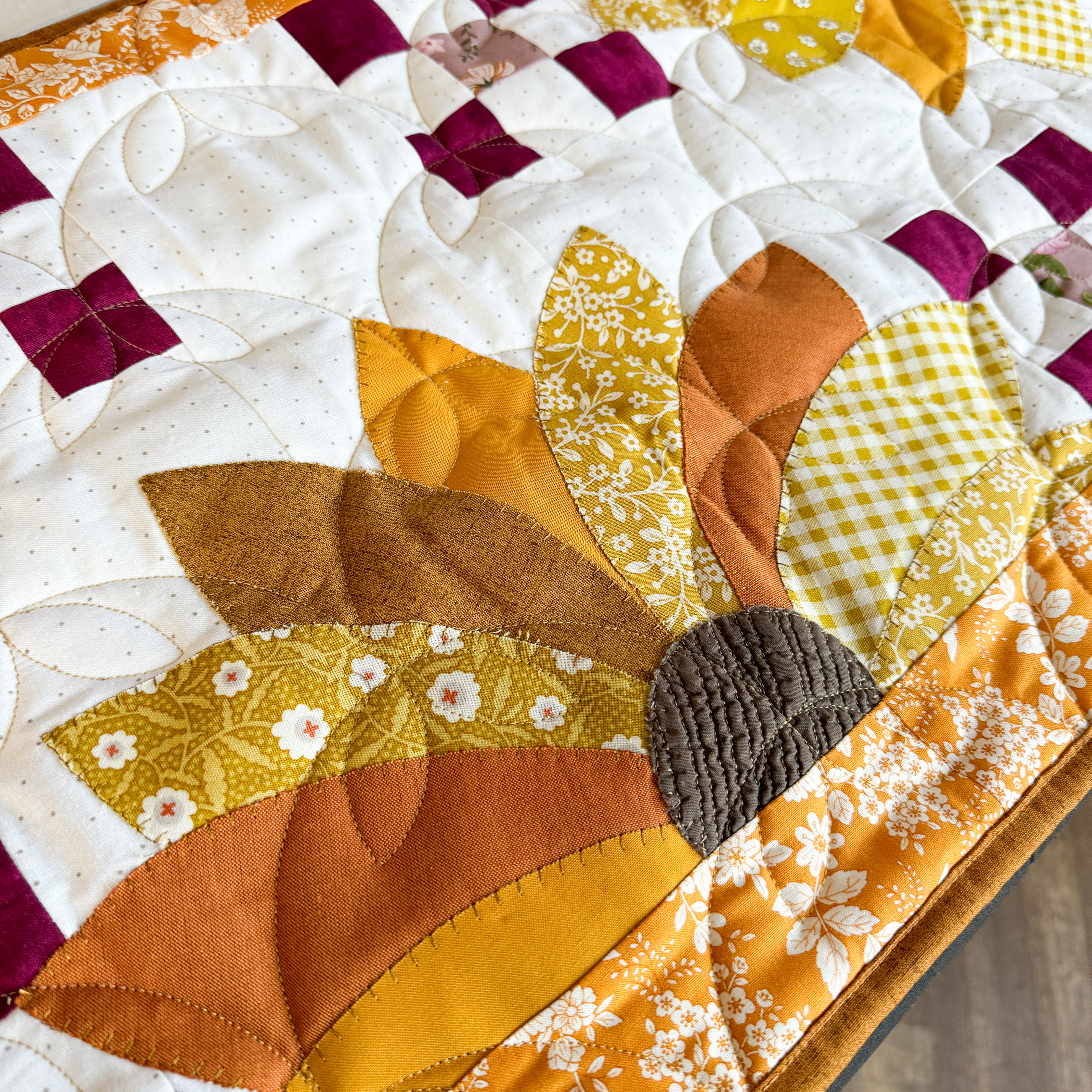 Sunflower Blooms Table Runner Pattern - (Download)