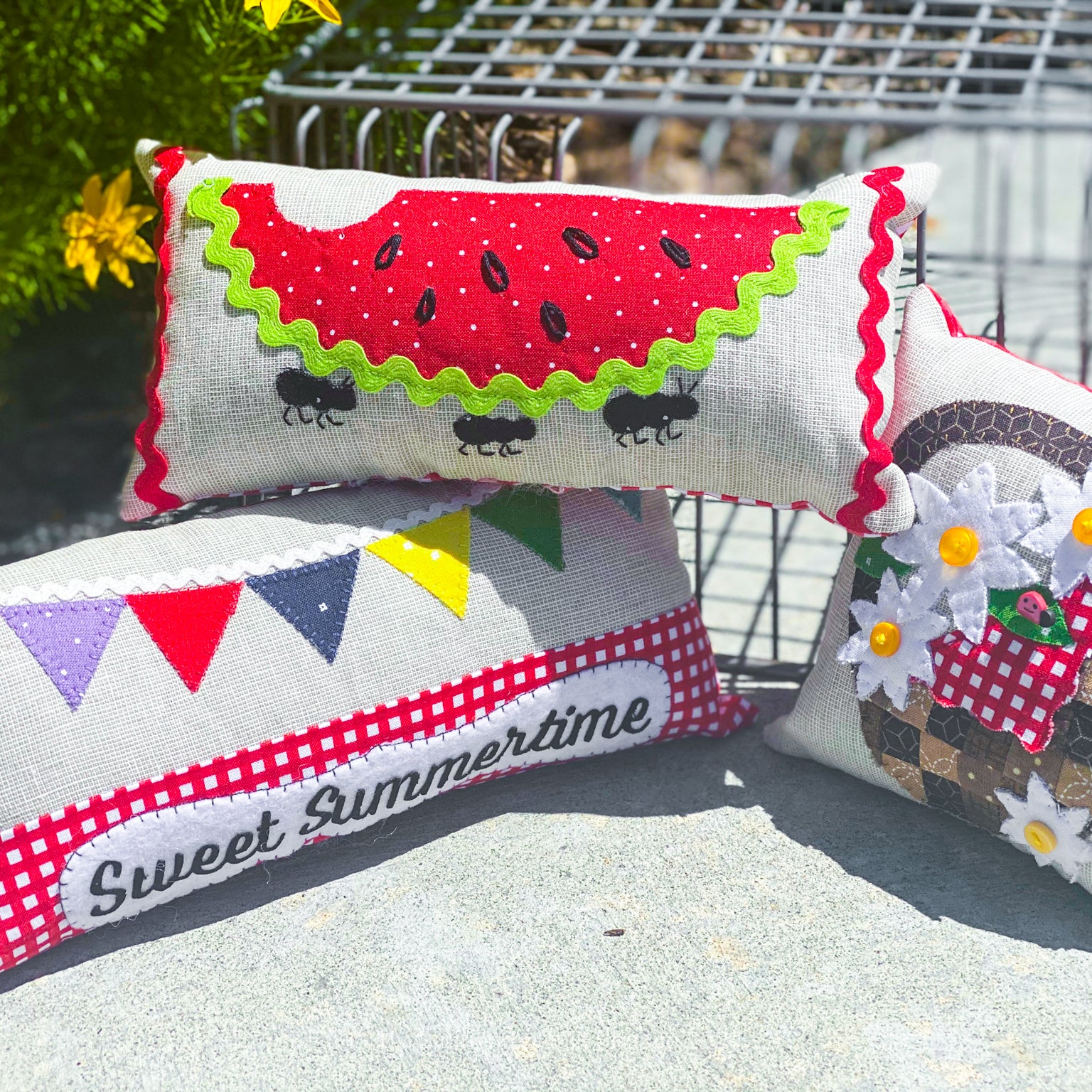 Sweet Summertime Mini Bowl Filler Pillows
