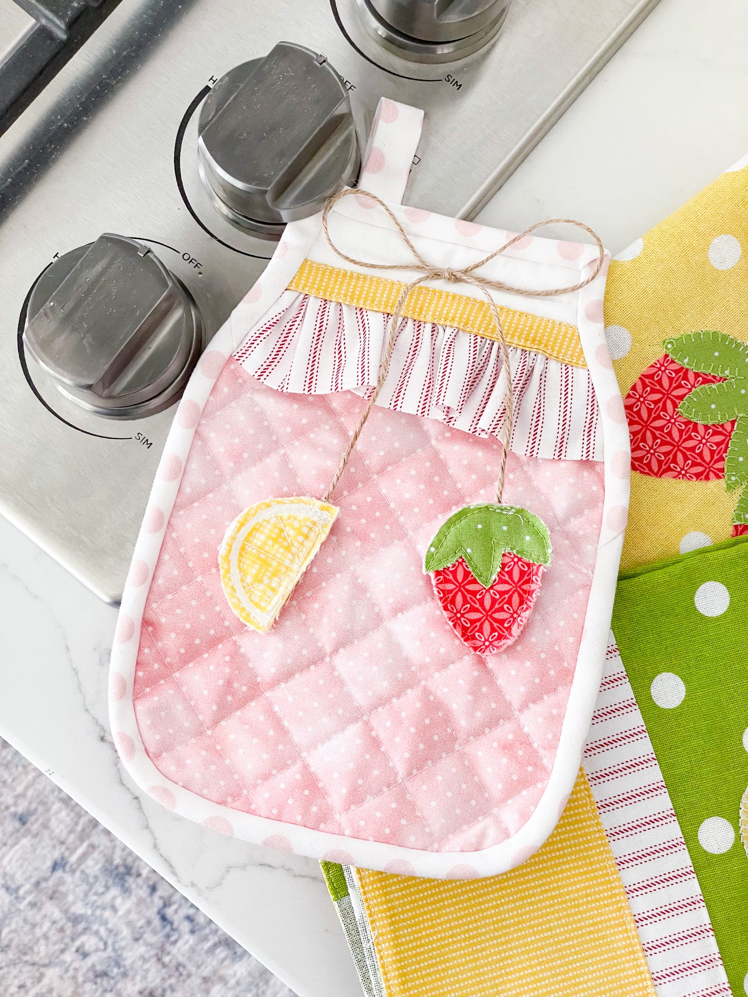 MGQS MoMGQS Monthly Kitchen Kits, April - Sewing and Embroidery Design ONLY (Downloadable)nthly Kitchen Kit - April