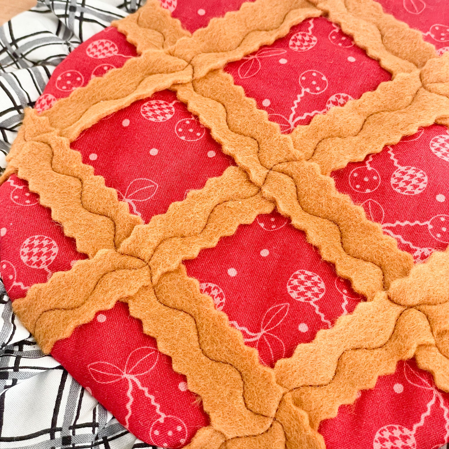 Me Oh My Cherry Pie! Hot Pad