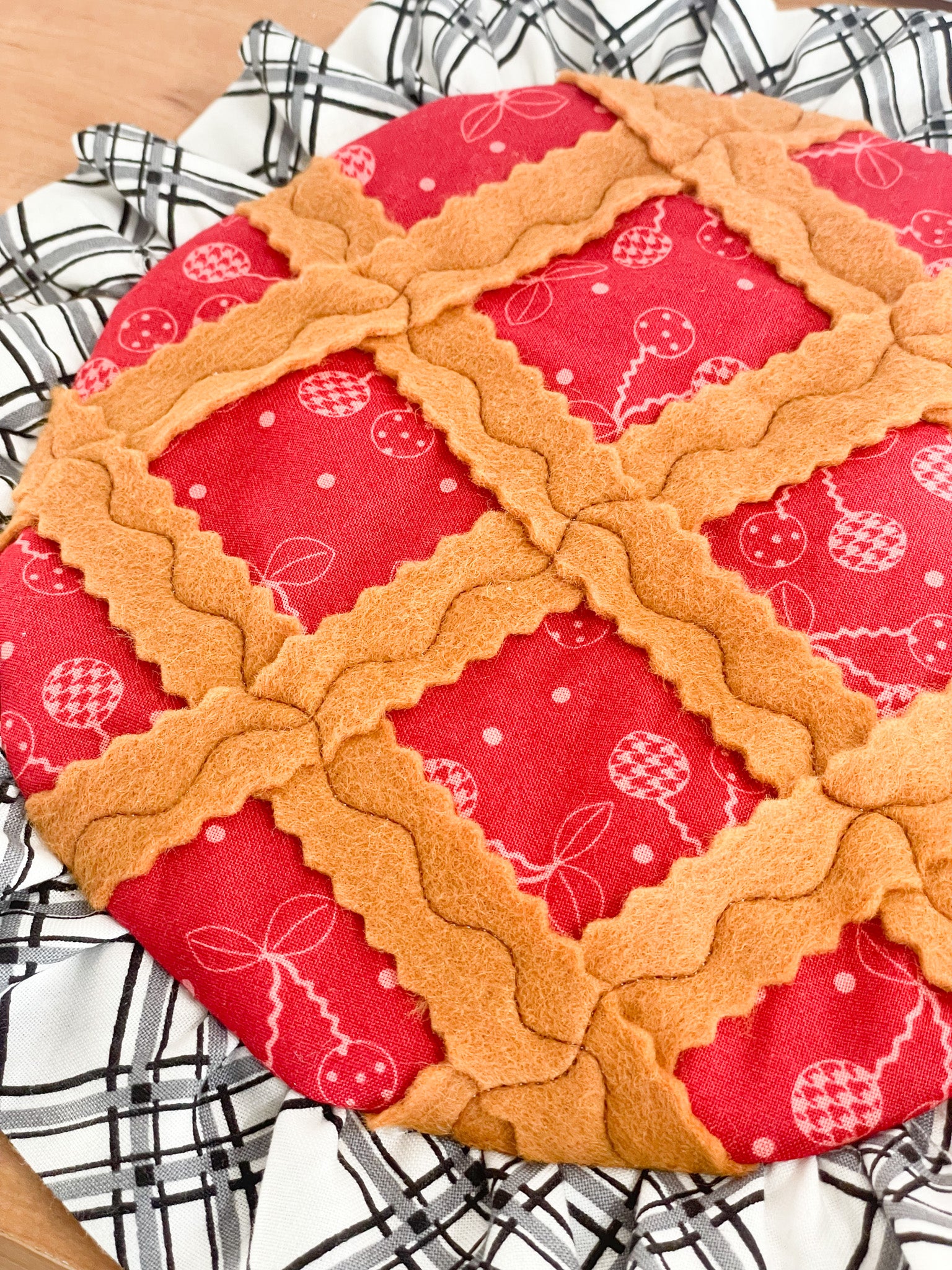 Me Oh My Cherry Pie! Hot Pad