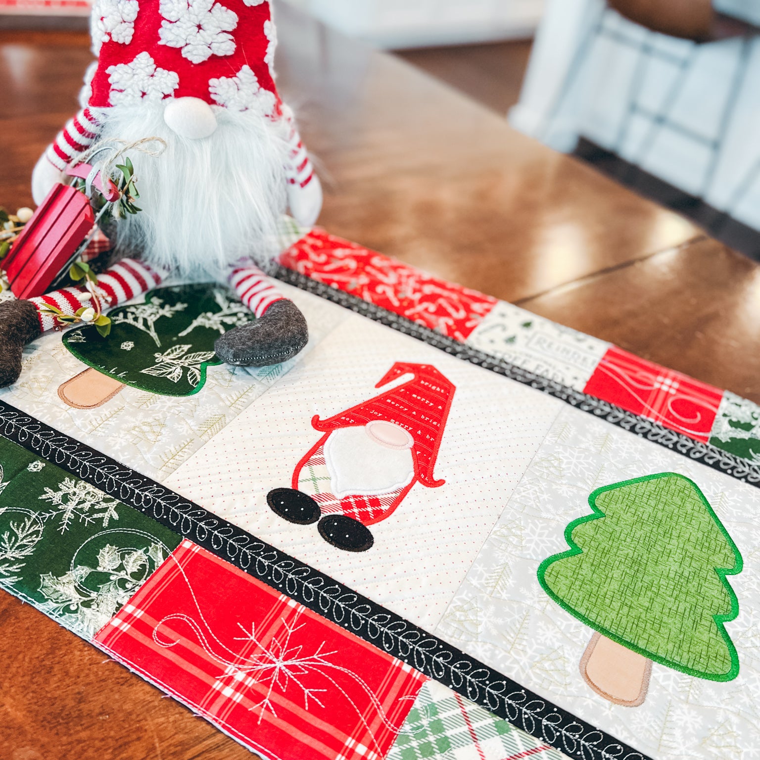 Christmas Forest Runner