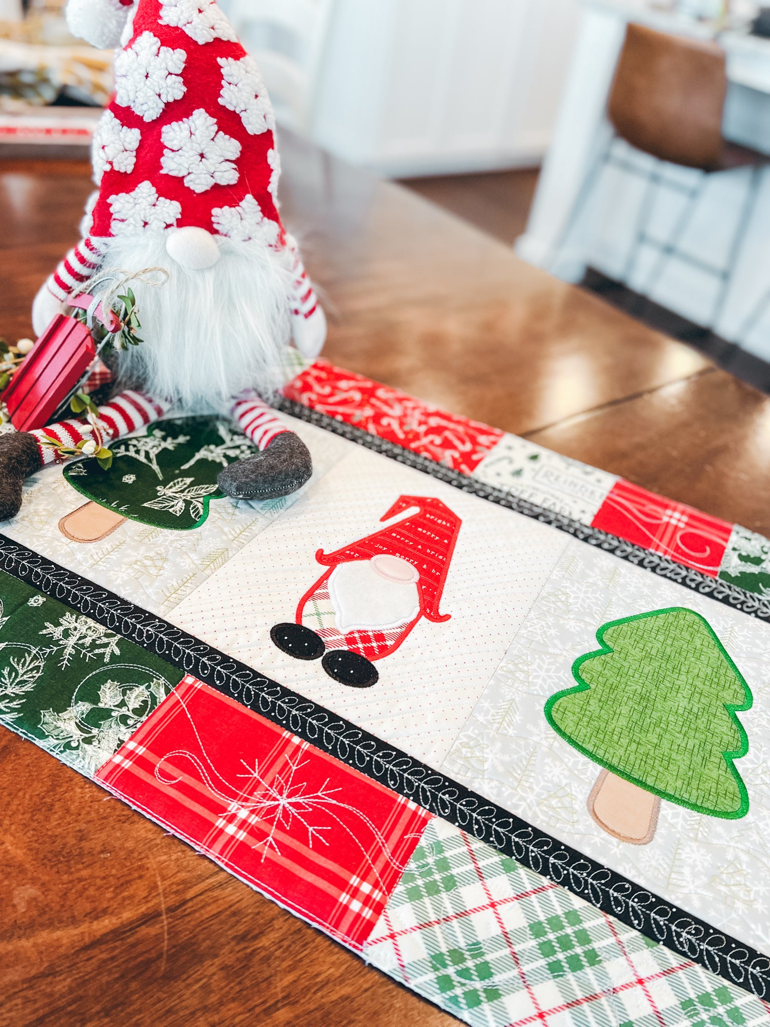 Christmas Forest Runner