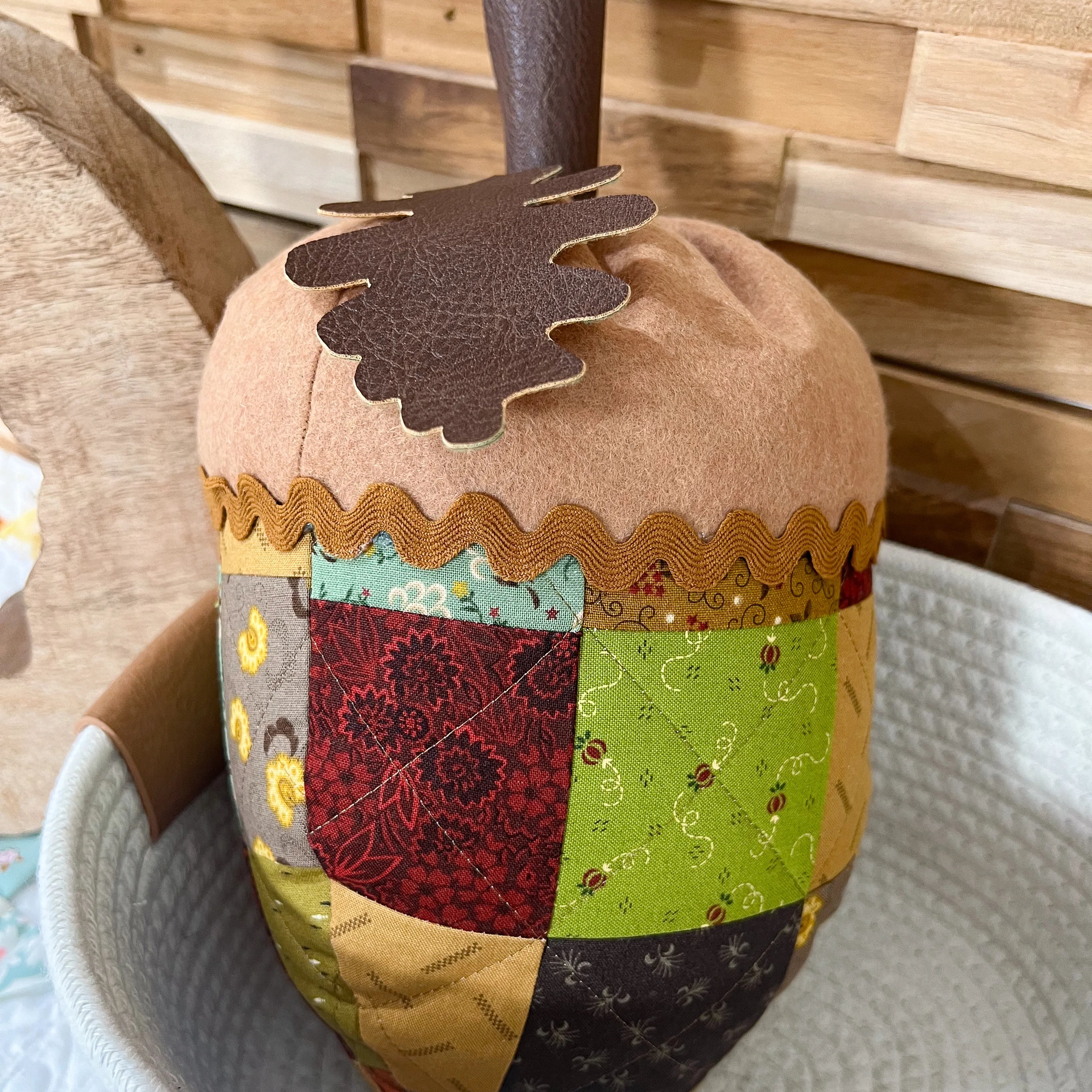 Stuffed Fall Acorn (Pattern)