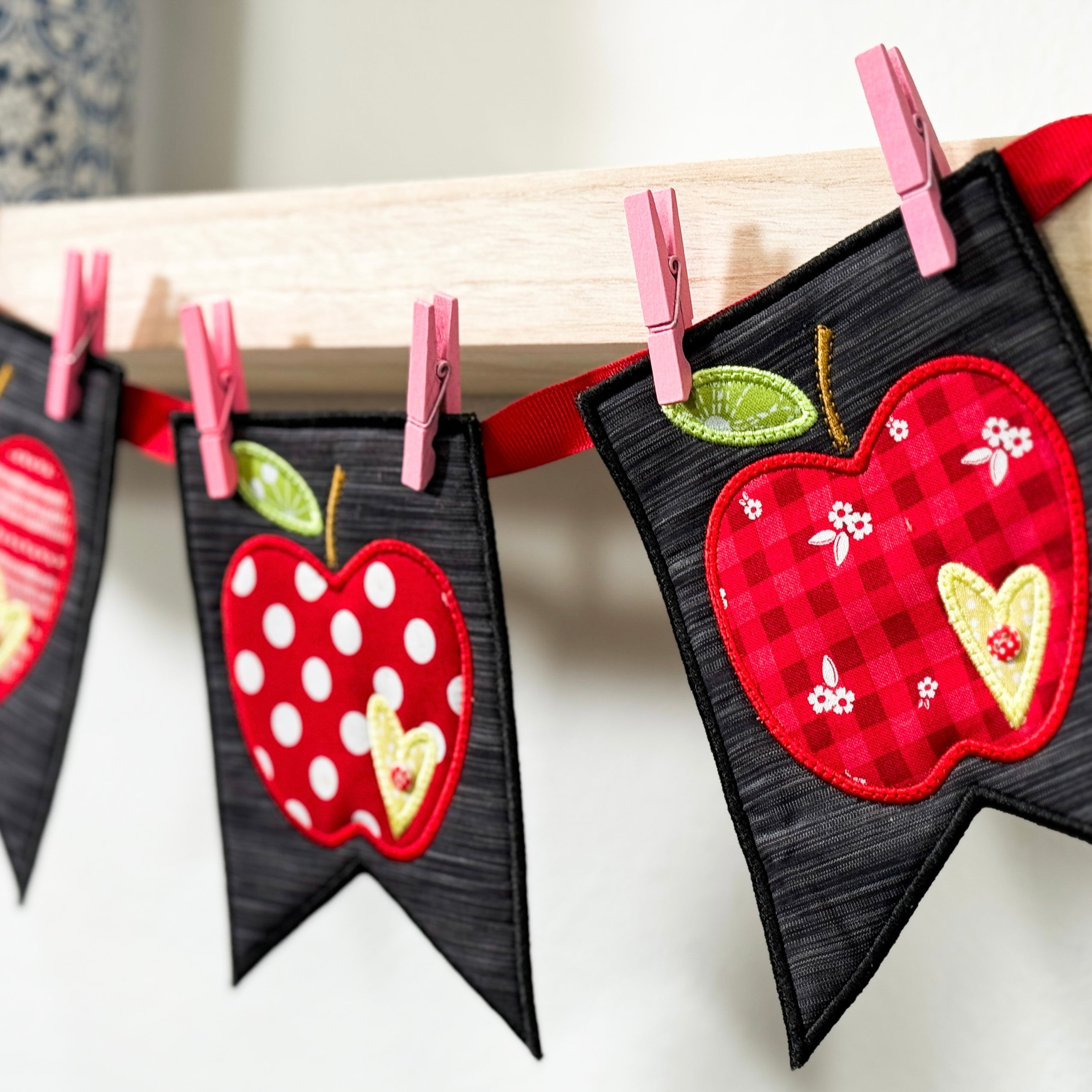 Apple Harvest Banner - SEW and emb