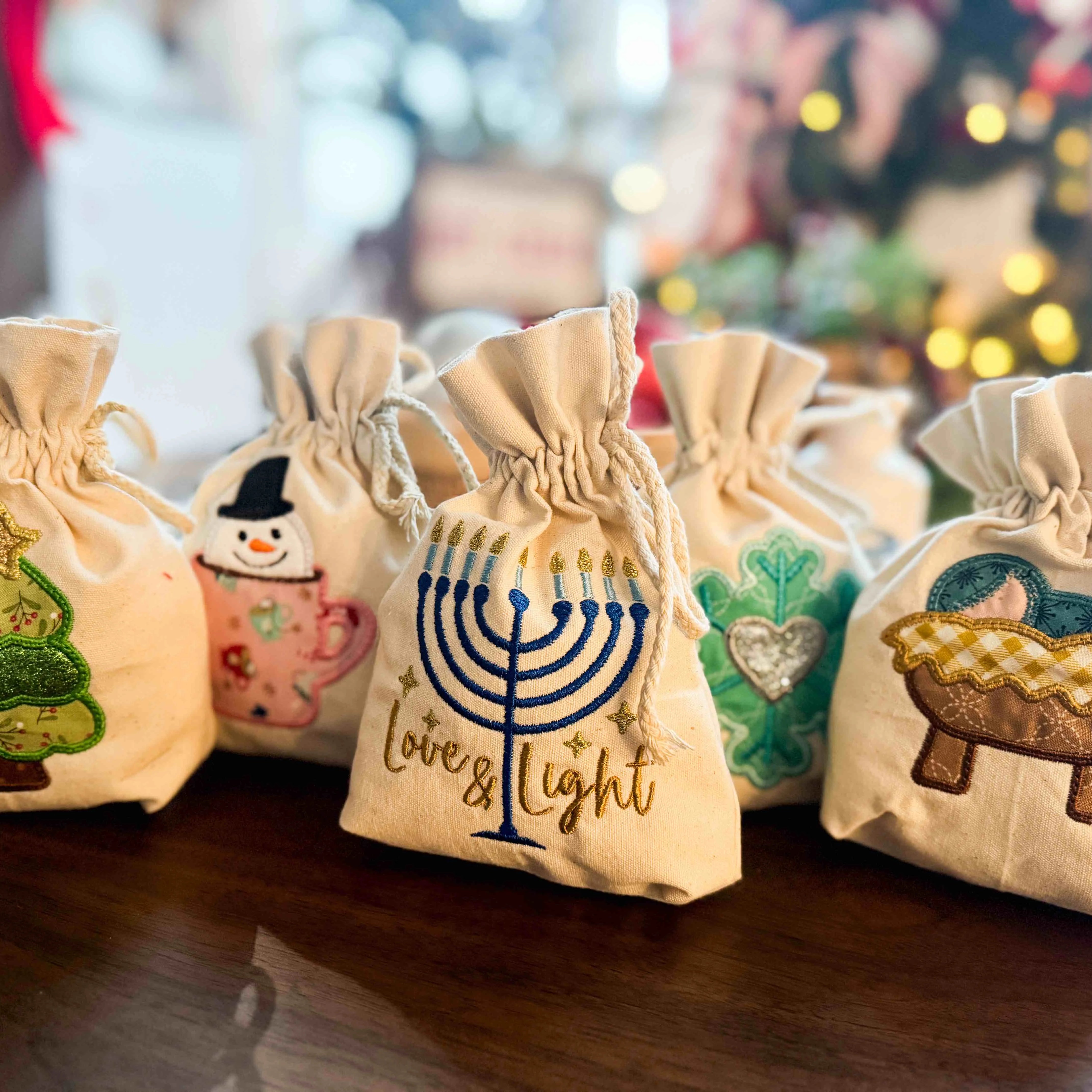 Pint-Size Holiday Bags