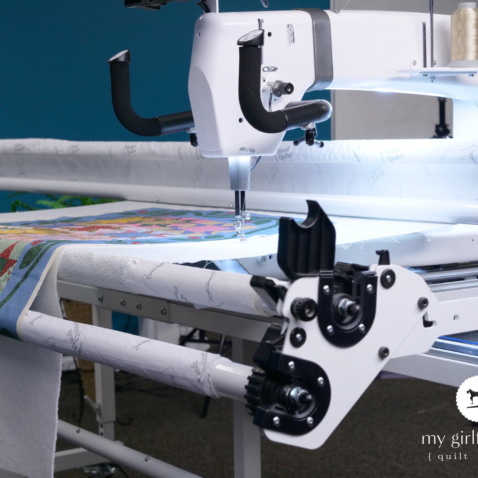 Handi Quilter Amara 20 Longarm Machine on Studio3 10-Foot Frame