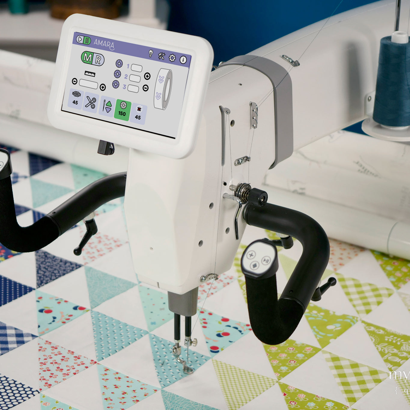Handi Quilter Amara 24 Longarm Machine on Gallery2 10-Foot Frame