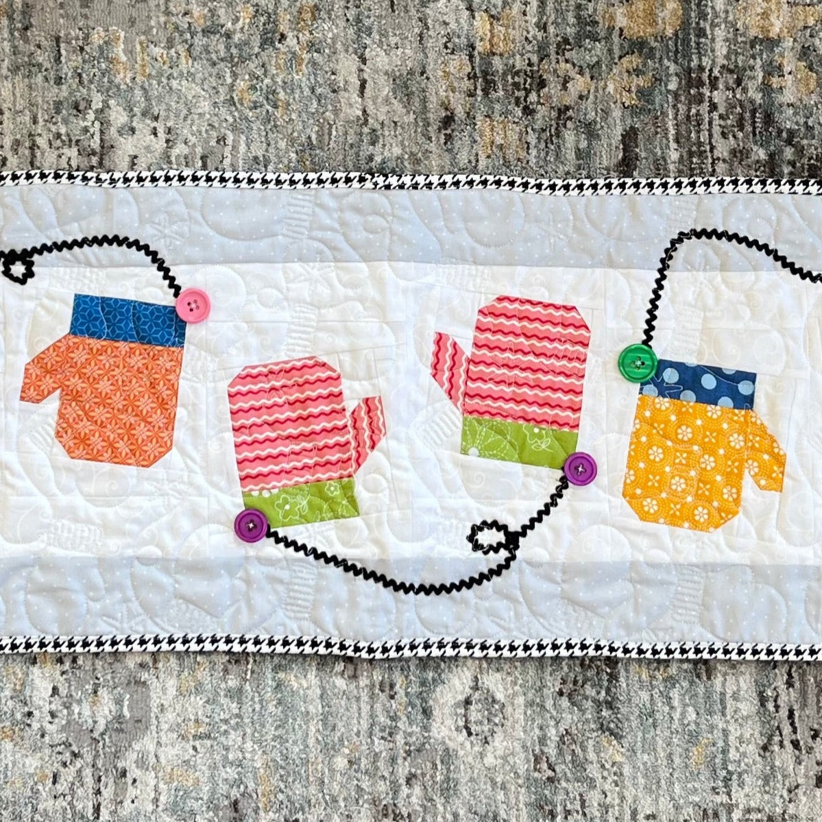 mittens table runner