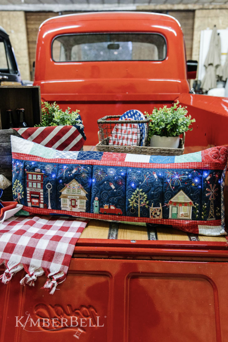 Kimberbell Main Street Celebration Bench Pillow