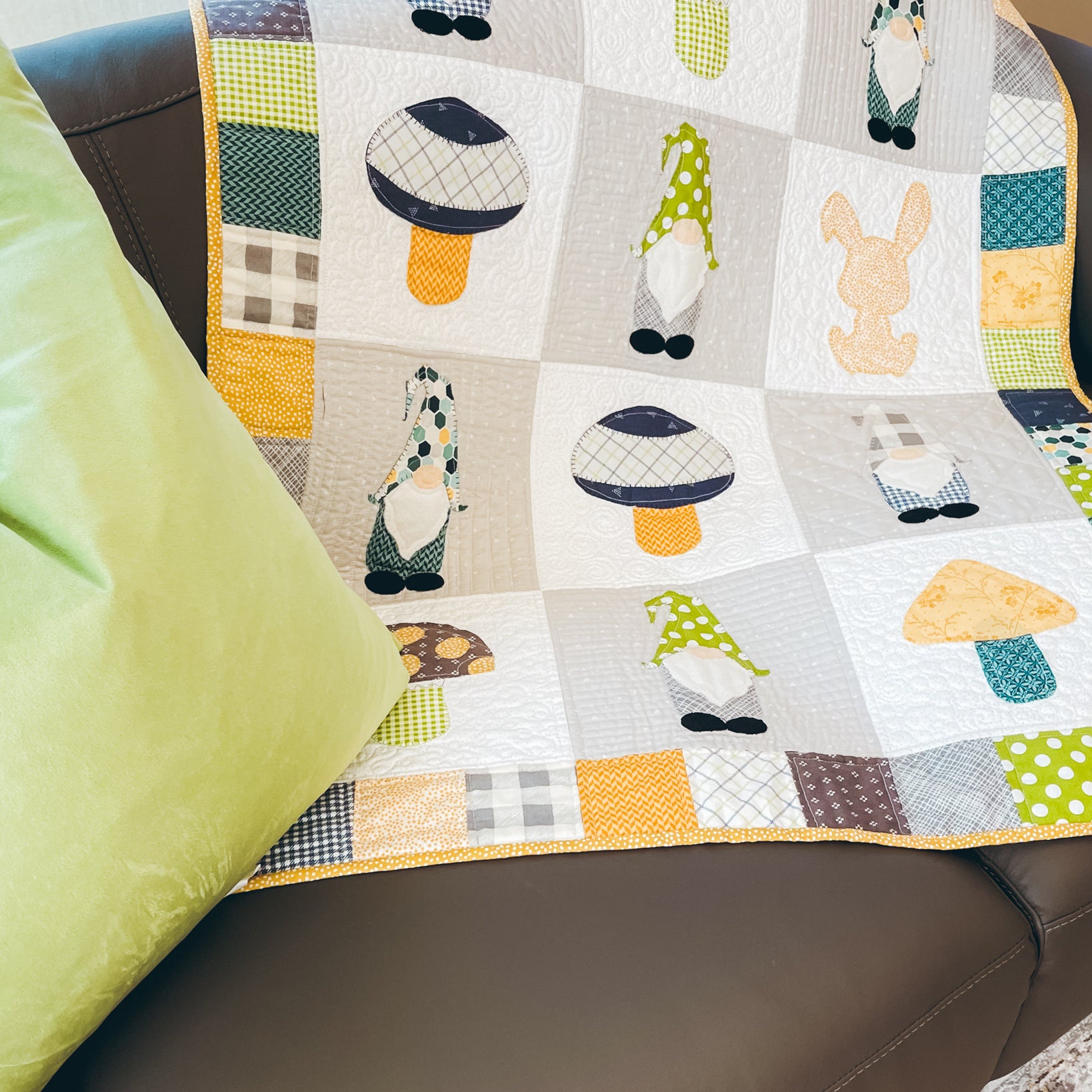 Snow White's Lost Dwarf Quilt Sewing Version