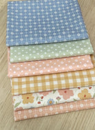 Cottage Charm Fat Quarter Bundle (6)