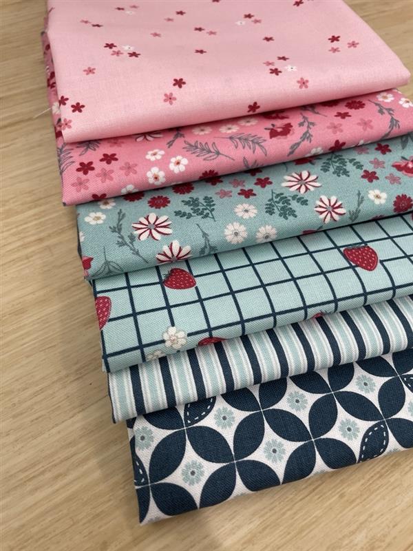 Berry Market Fat Quarter Bundle (6)