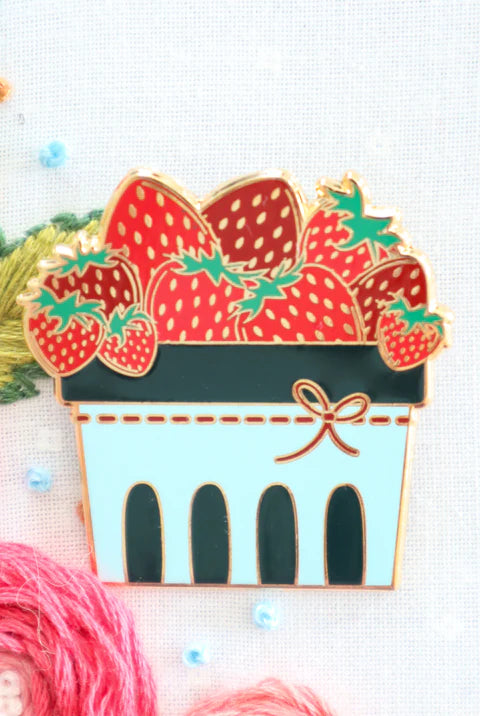 Strawberry Basket Needle Minder