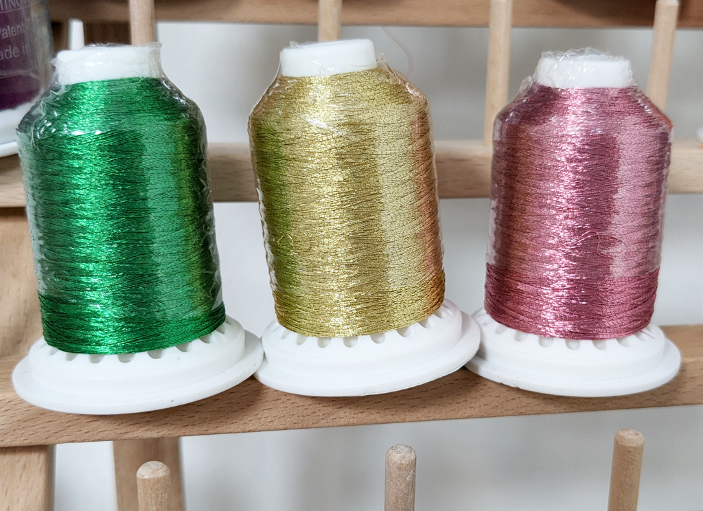 Christmas Metallic Hemingworth Thread Bundle