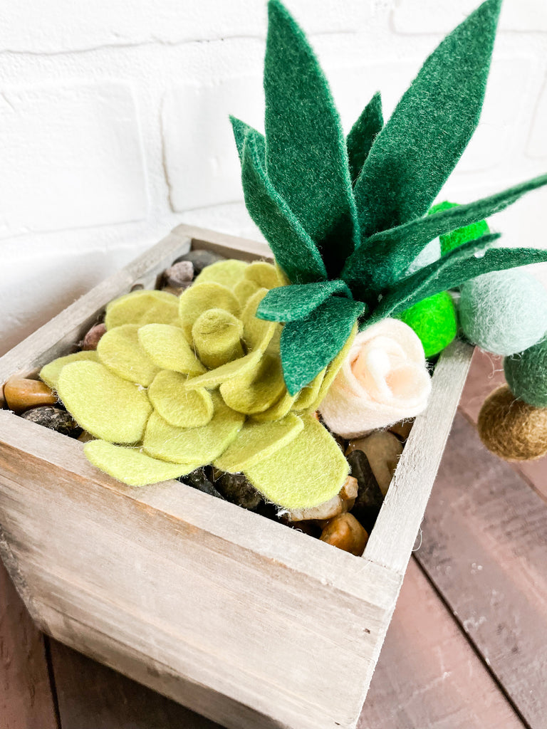 DIY Felt Succulents No Sew Project