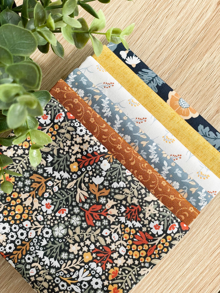 Dresden Fat Quarter Bundle (6)