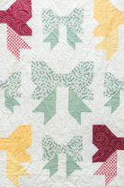 The Modern Knot Quilt detail