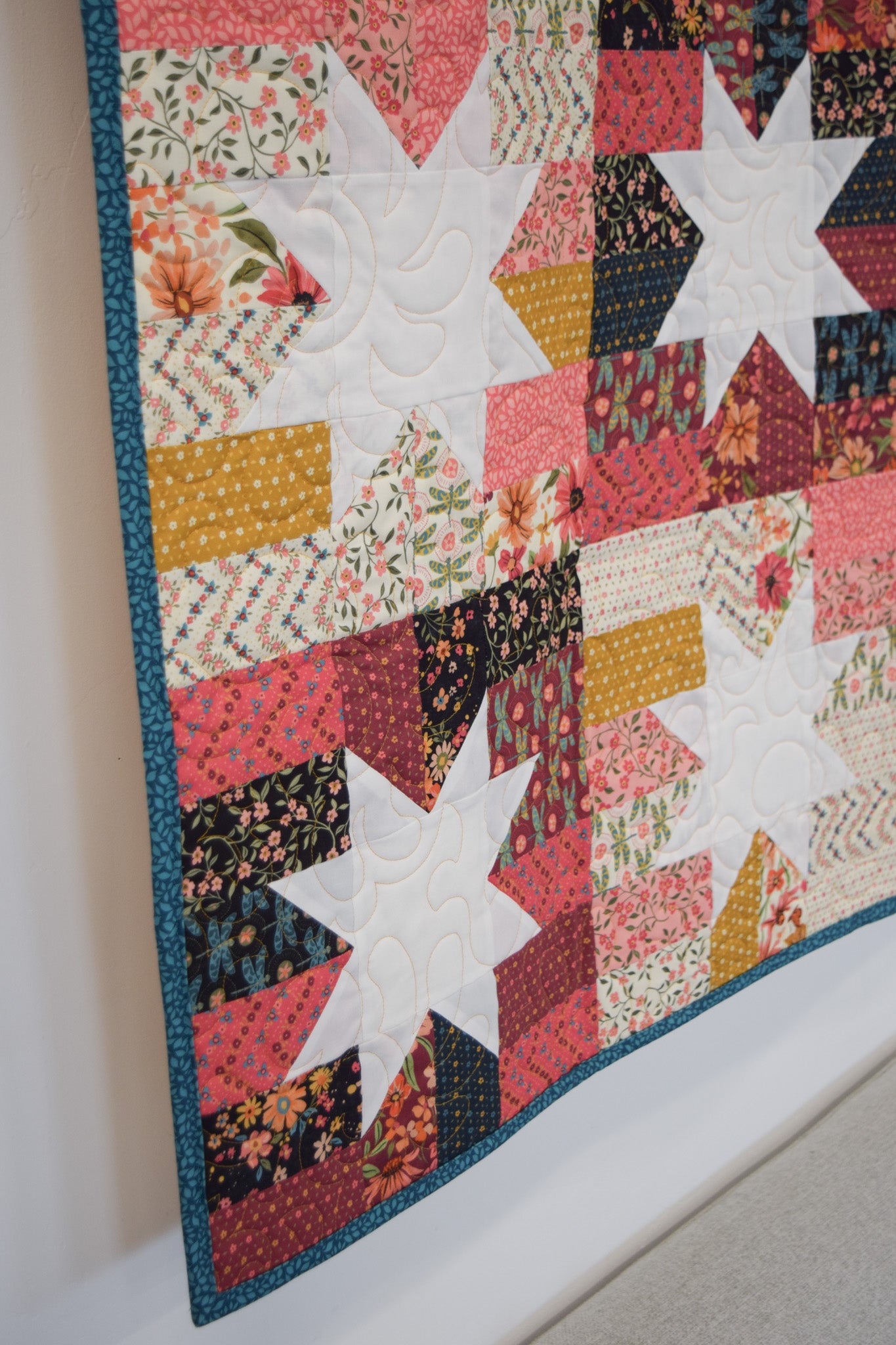 Little Lights Quilt Corner