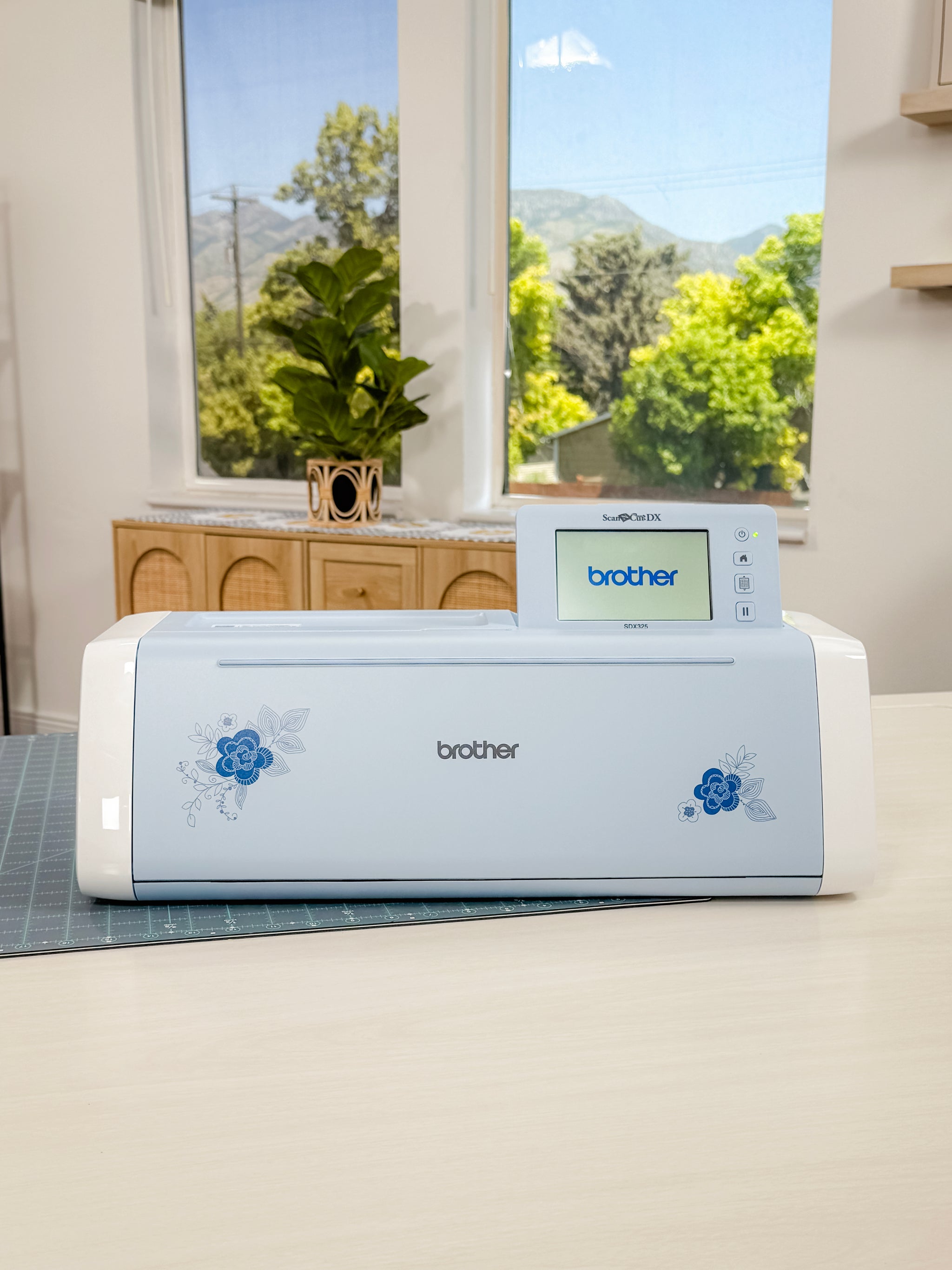 Brother SCANNCUT SDX325 DX Innovis Edition – My Girlfriend's Quilt