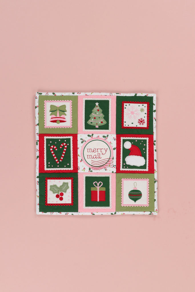 december mini quilt