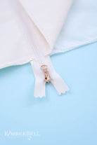 zipper on zipper pouch 