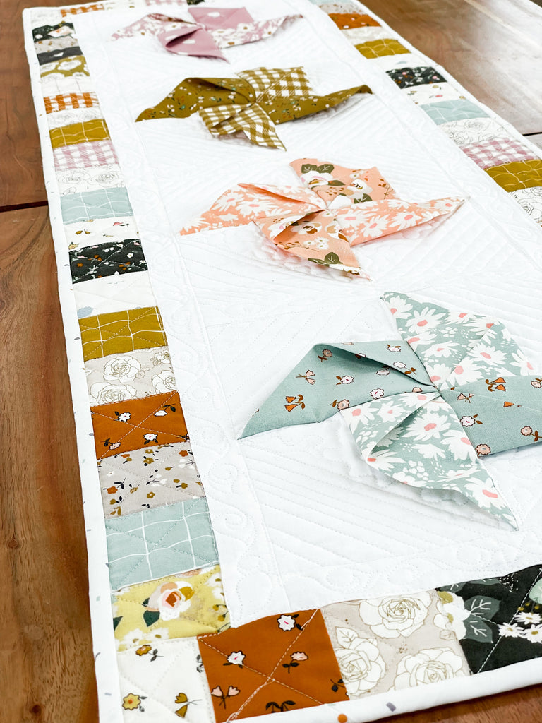 Playful Pinwheels Table Runner (Downloadable Pattern) – My Girlfriend's ...