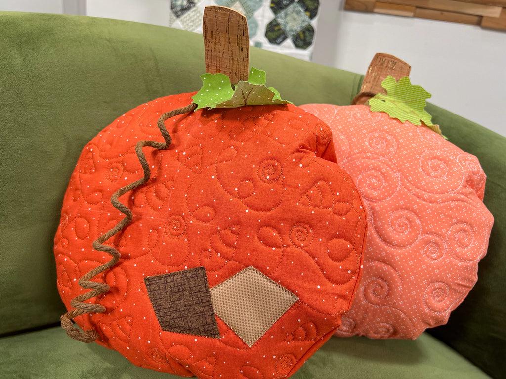 Round & Round The Pumpkin Patch Pillow kit- Dark