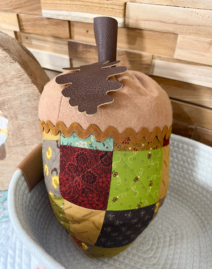 Stuffed Fall Acorn (Pattern)