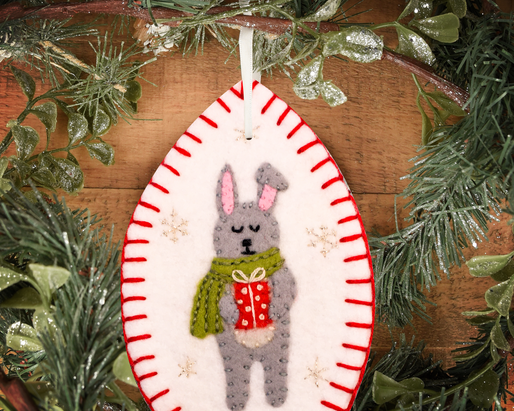 sewing christmas ornaments