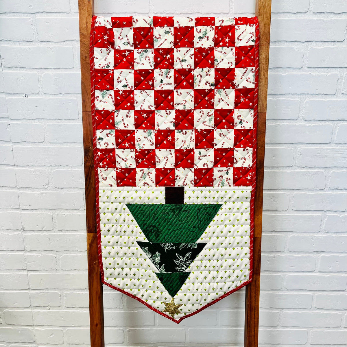 Evergreen Table Runner (Downloadable Pattern) – My Girlfriend’s Quilt