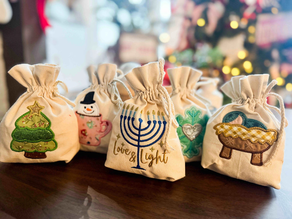 Pint-Size Holiday Bags 