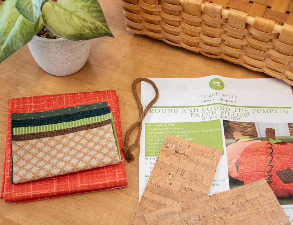 Round & Round The Pumpkin Patch Pillow kit- Dark with pattern