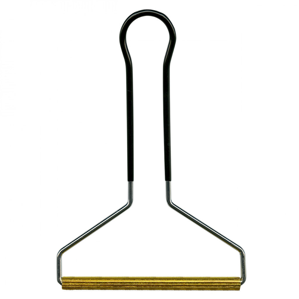 Cleaning tool for wool ironing mats